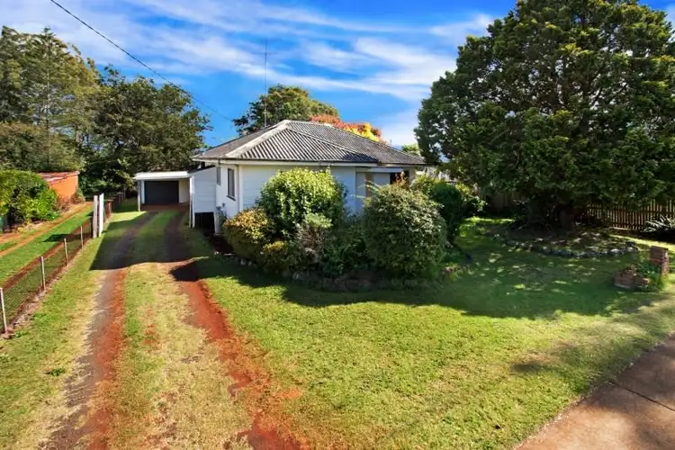 355 Hume Street, South Toowoomba QLD 4350