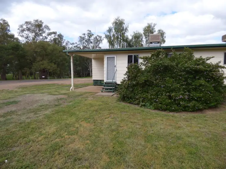 Unit 2/272 Edwardes Street, Roma QLD 4455