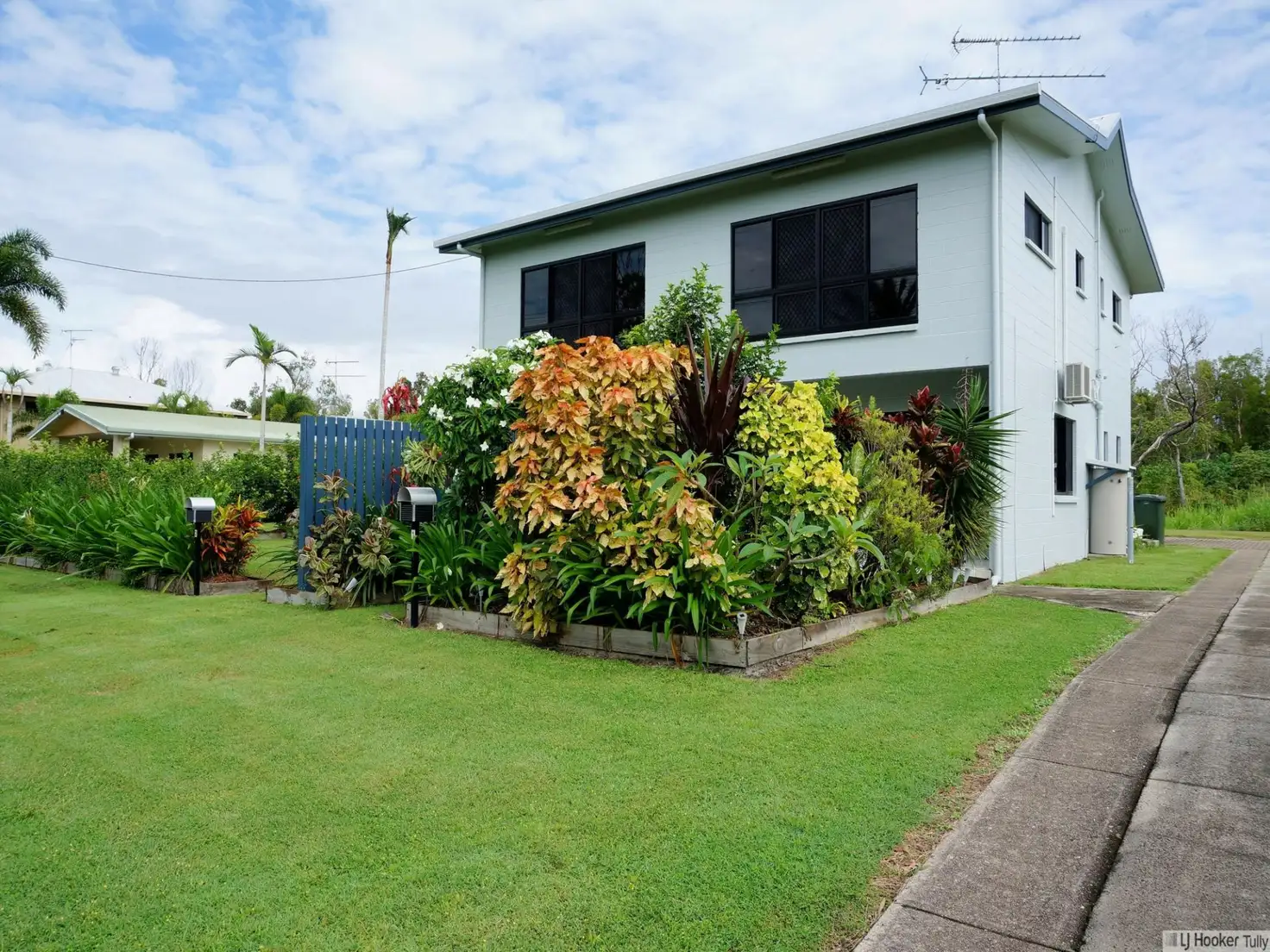 Main view of Homely townhouse listing, Unit 1/117 Taylor Street, Tully Heads QLD 4854