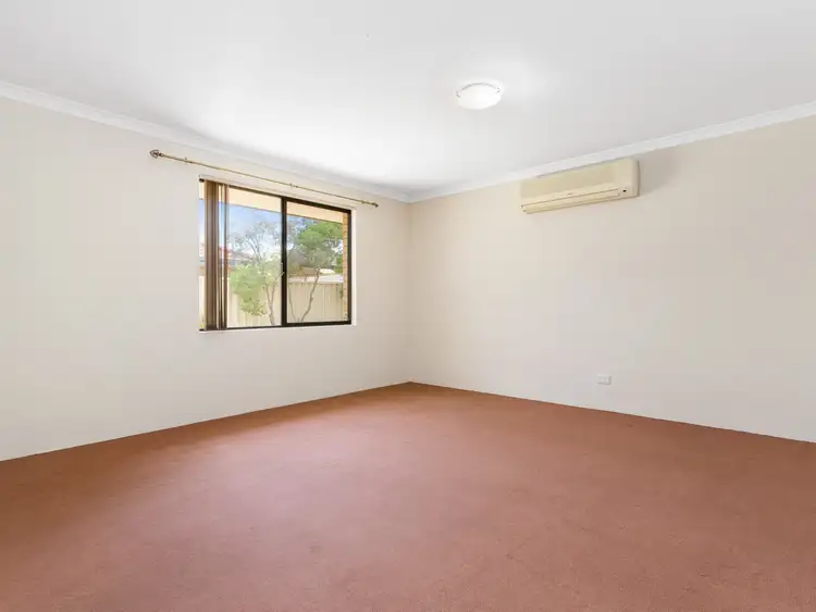 Sixth view of Homely house listing, 37 Beedelup Loop, Bibra Lake WA 6163