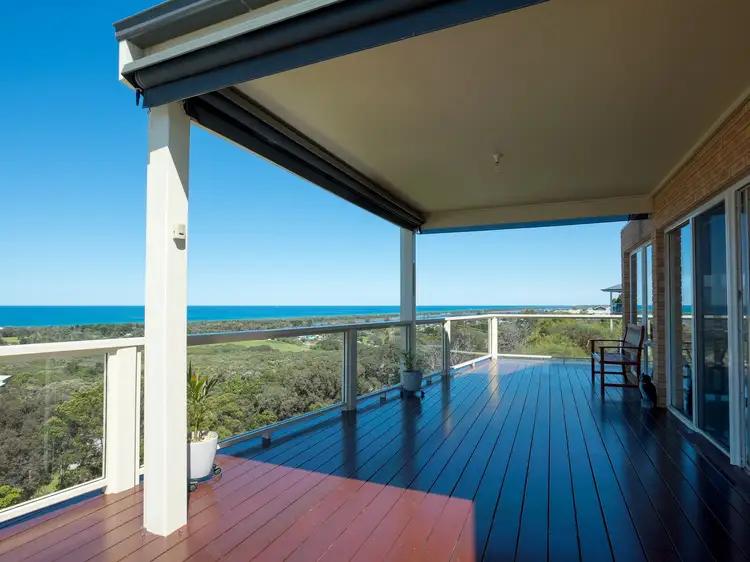 16 New Street, Lakes Entrance VIC 3909
