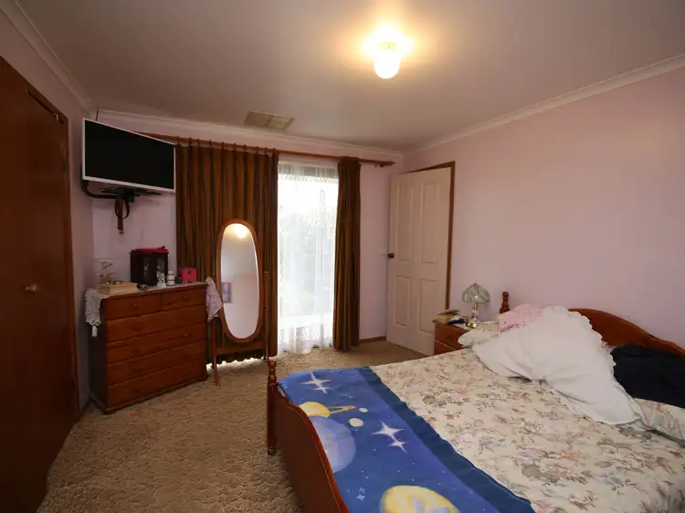 Sixth view of Homely house listing, 4 Daniels Street, Benalla VIC 3672