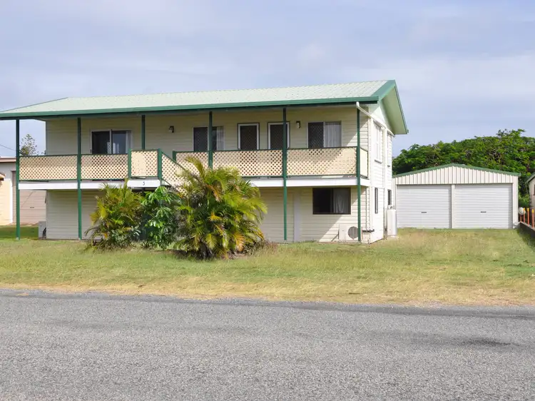 3 Poole Street, Sarina Beach QLD 4737