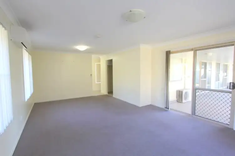 Second view of Homely house listing, 2 Peggy Court, Emerald QLD 4720