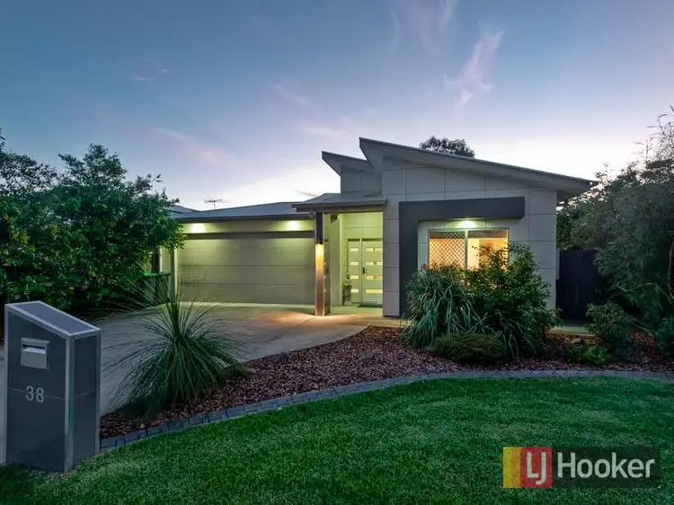 38 Matthew Street, Carseldine QLD 4034