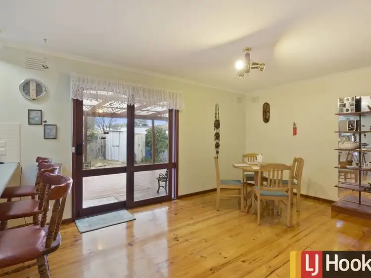 Fourth view of Homely house listing, 8 Maribyrnong Court, Werribee VIC 3030