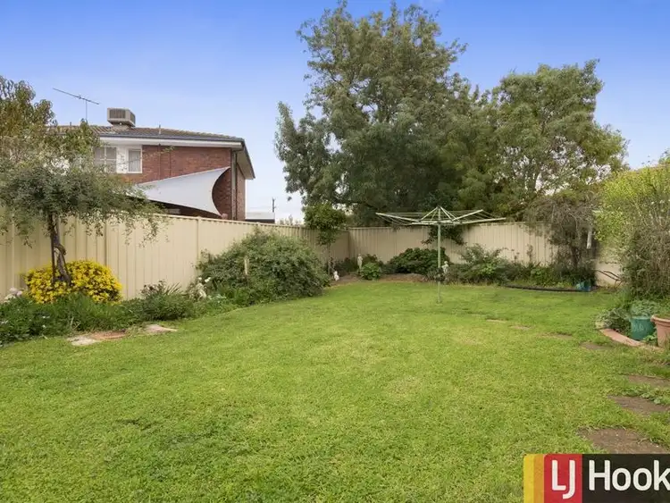 Seventh view of Homely house listing, 8 Maribyrnong Court, Werribee VIC 3030
