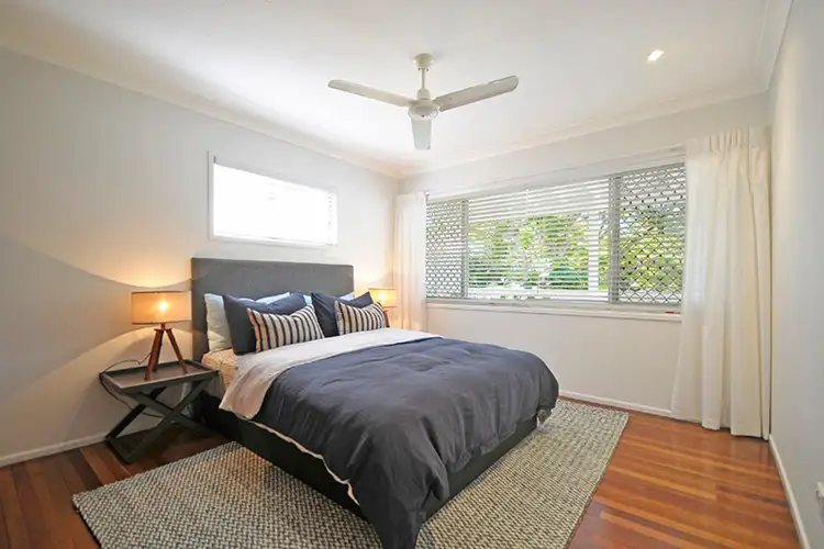 Sixth view of Homely house listing, 2 Carlyle Drive, Currumbin QLD 4223