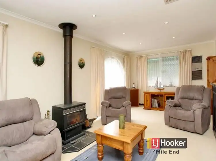 Third view of Homely house listing, 4 Falcon Court, Hallett Cove SA 5158