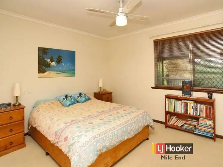 Sixth view of Homely house listing, 4 Falcon Court, Hallett Cove SA 5158