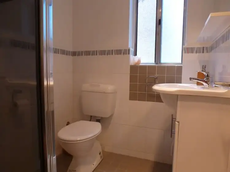 Fifth view of Homely unit listing, 6/2 Velacia Place, Queanbeyan NSW 2620