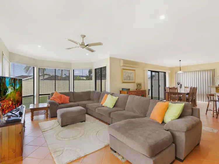 Third view of Homely house listing, 6 Harry Close, Blue Haven NSW 2262