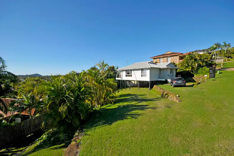 4 Correa Court, Elanora QLD 4221