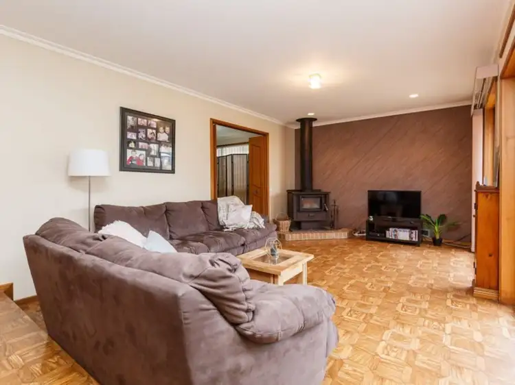 Fifth view of Homely house listing, 6 McDonald Court, Sale VIC 3850