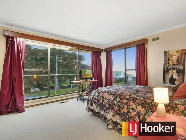 Seventh view of Homely house listing, 10 Panorama Drive, San Remo VIC 3925