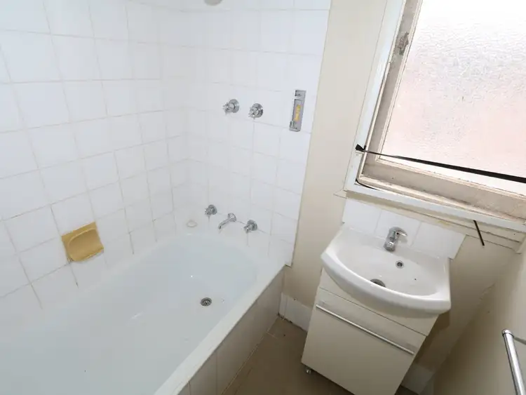 Fourth view of Homely house listing, 19 Connorton Avenue, Ashmont NSW 2650