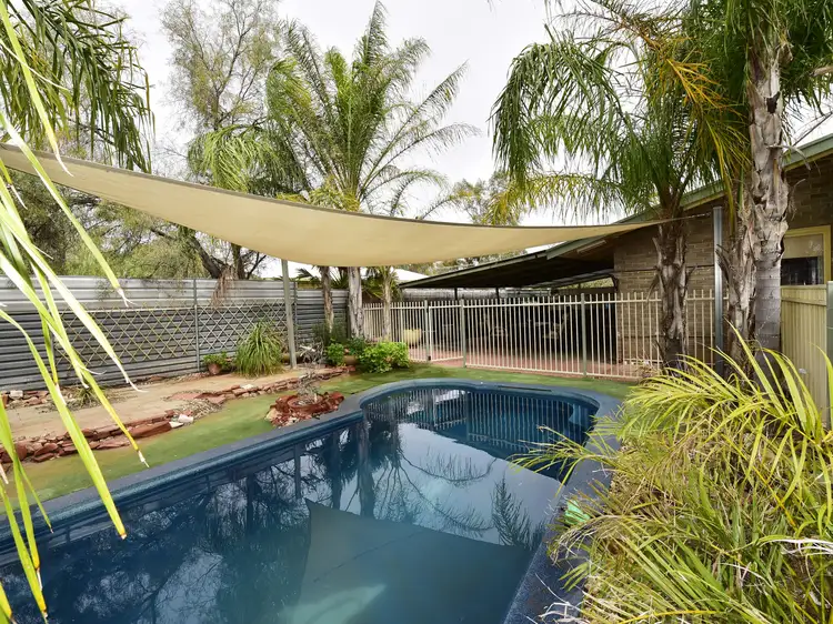 21 Burke Street, East Side NT 870