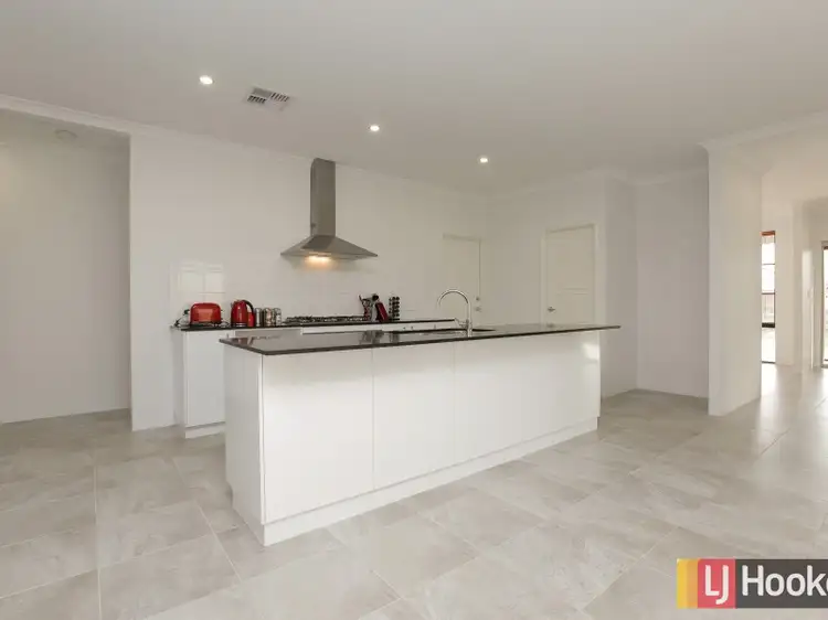 9 Woodard Road, Byford WA 6122