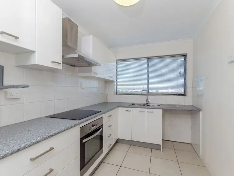 Third view of Homely apartment listing, 6/8 Roseberry Street, Gladstone Central QLD 4680