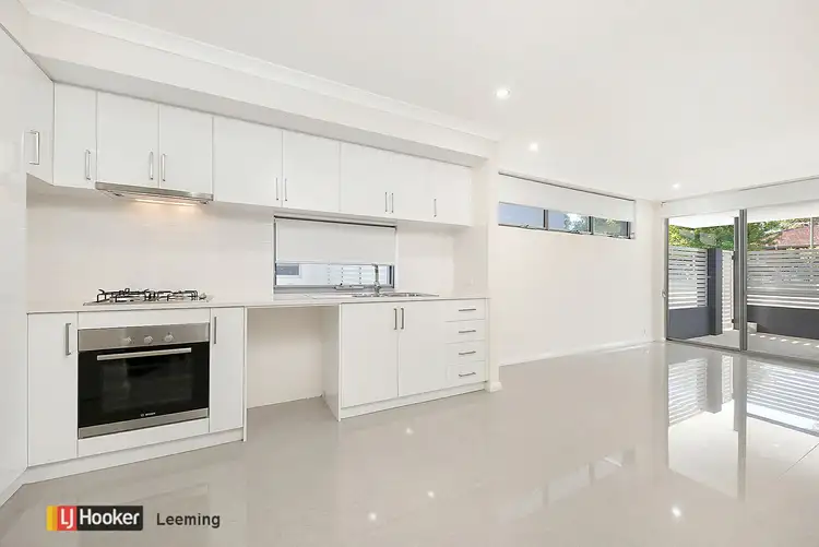 Fifth view of Homely house listing, 2/15 Emilia Street, Coolbellup WA 6163