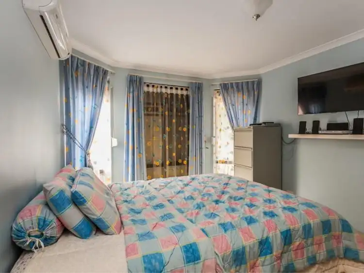 Seventh view of Homely house listing, 22 Abrolhos Loop, Beckenham WA 6107