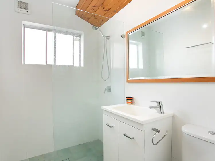 Fourth view of Homely apartment listing, 3/9 Sturdee Parade, Dee Why NSW 2099