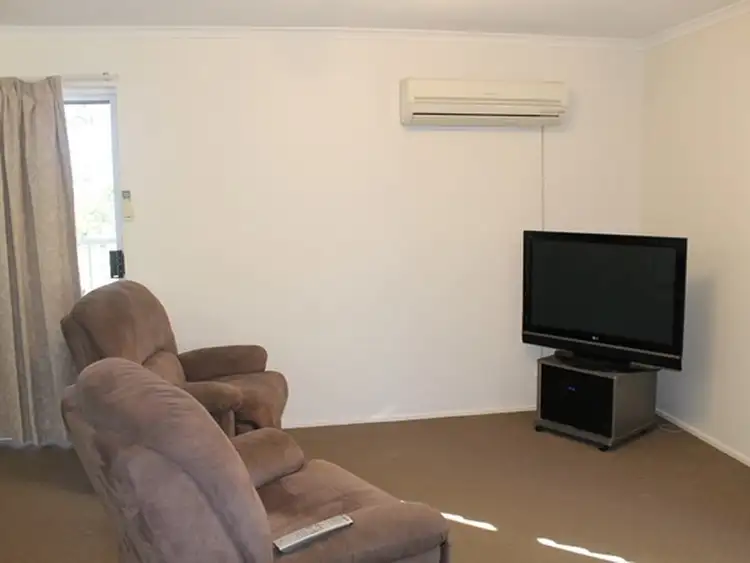 Fifth view of Homely unit listing, 8/4 Pittsbay, Boyne Island QLD 4680