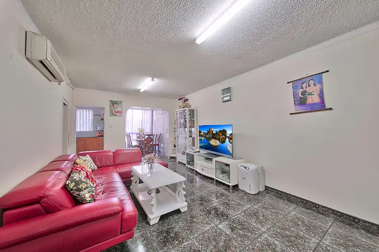 Main view of Homely unit listing, 4/9 Wilde Street, Carramar NSW 2163