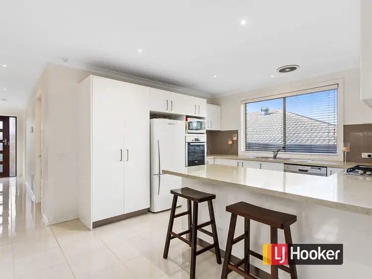 Sixth view of Homely house listing, 9 Sundown Walk, Frankston South VIC 3199