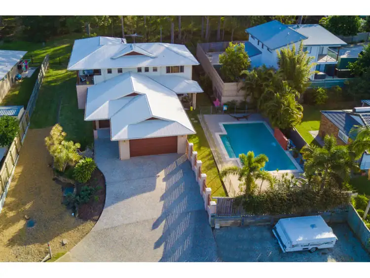 15 Riseborough Terrace, Cleveland QLD 4163
