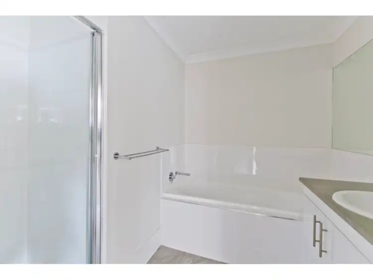Sixth view of Homely house listing, 4/1-9 Arthur Street, Ormiston QLD 4160
