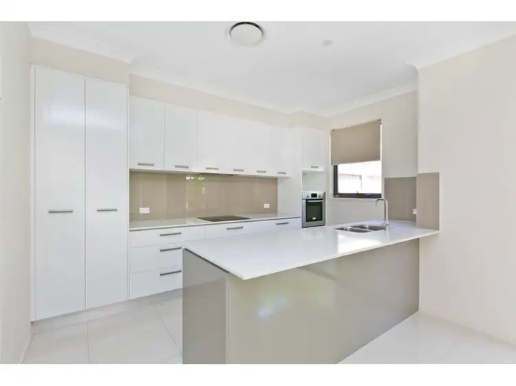 12/10-12 Bainbridge Street, Ormiston QLD 4160