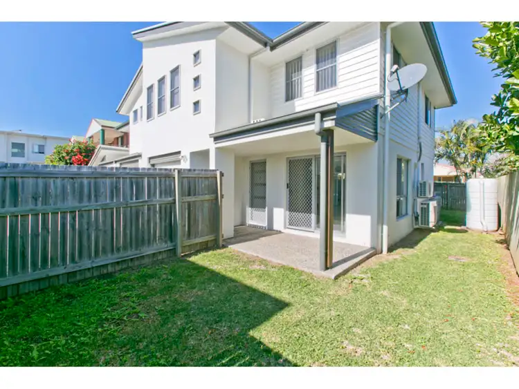 Second view of Homely unit listing, 2/45 Longland Street, Cleveland QLD 4163