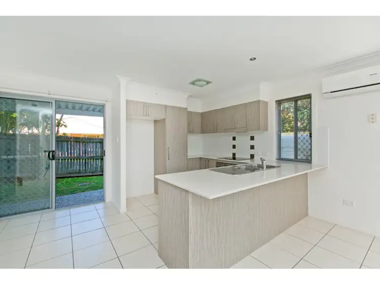 Fourth view of Homely unit listing, 2/45 Longland Street, Cleveland QLD 4163