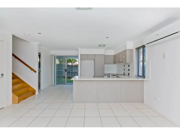 Fifth view of Homely unit listing, 2/45 Longland Street, Cleveland QLD 4163