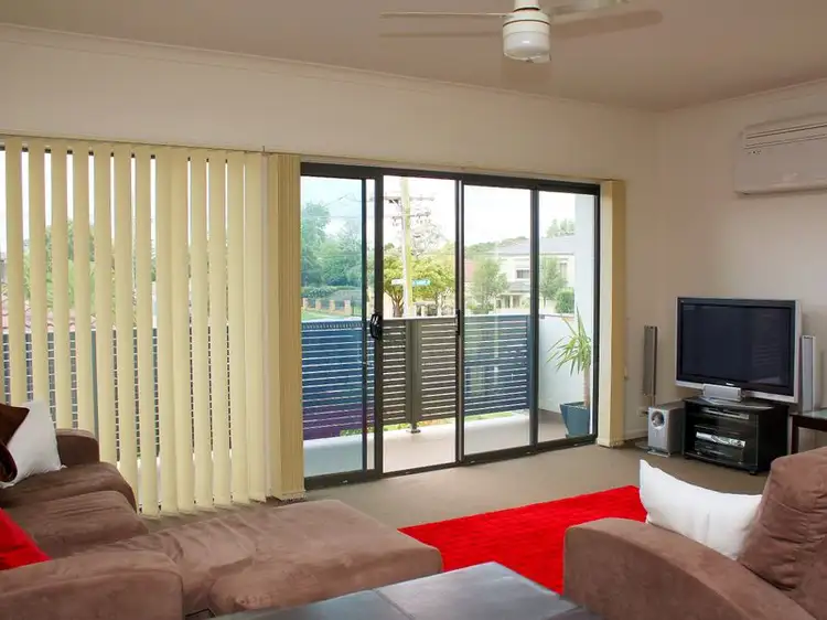 Fifth view of Homely townhouse listing, 4/24 View Road, Springvale VIC 3171