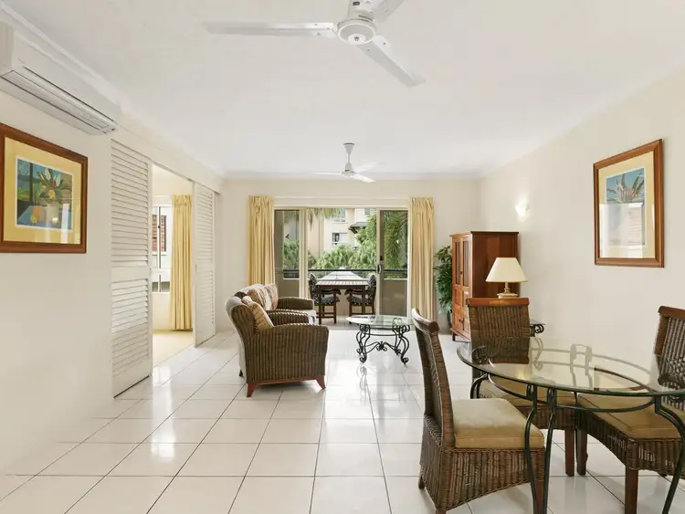 Unit 1738/2 Greenslopes Street, Cairns North QLD 4870