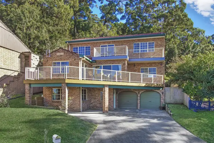 5 Jacaranda Crescent, Tascott NSW 2250
