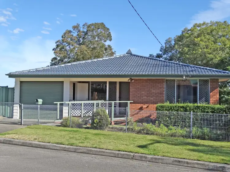 2 Ocean Rover Way, Raymond Terrace NSW 2324