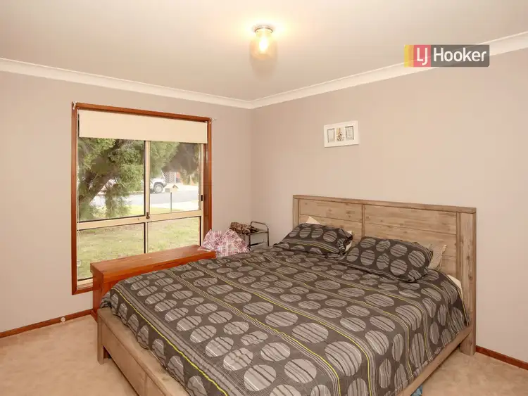 Fifth view of Homely house listing, 37 Eldershaw Drive, Forest Hill NSW 2651