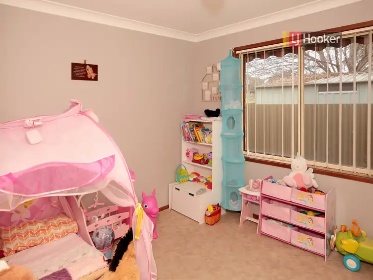 Seventh view of Homely house listing, 37 Eldershaw Drive, Forest Hill NSW 2651