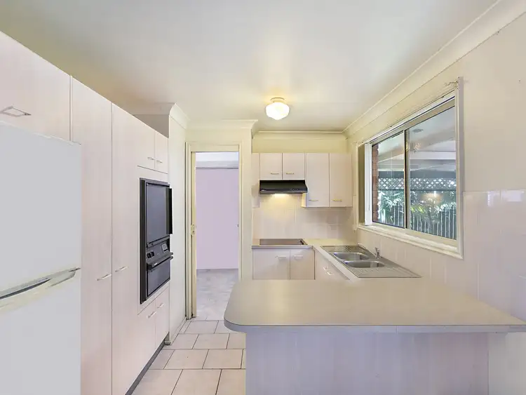 Sixth view of Homely semi-detached listing, 2/33 Peel Street, Toukley NSW 2263