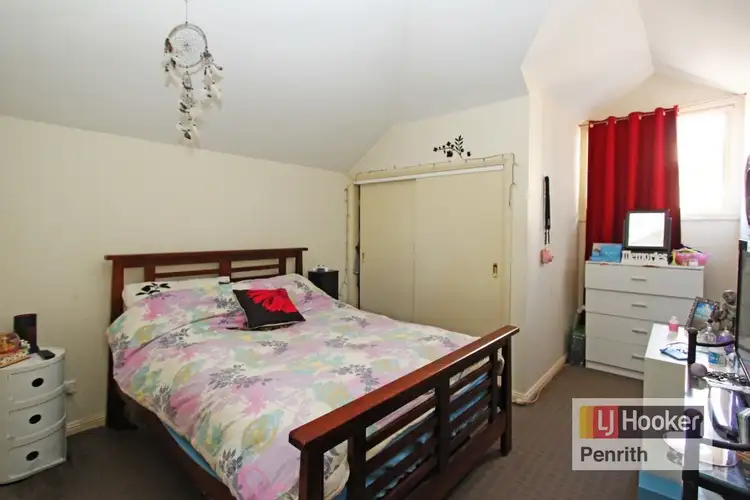 Fifth view of Homely townhouse listing, 2/27 Blaxland Avenue, Penrith NSW 2750