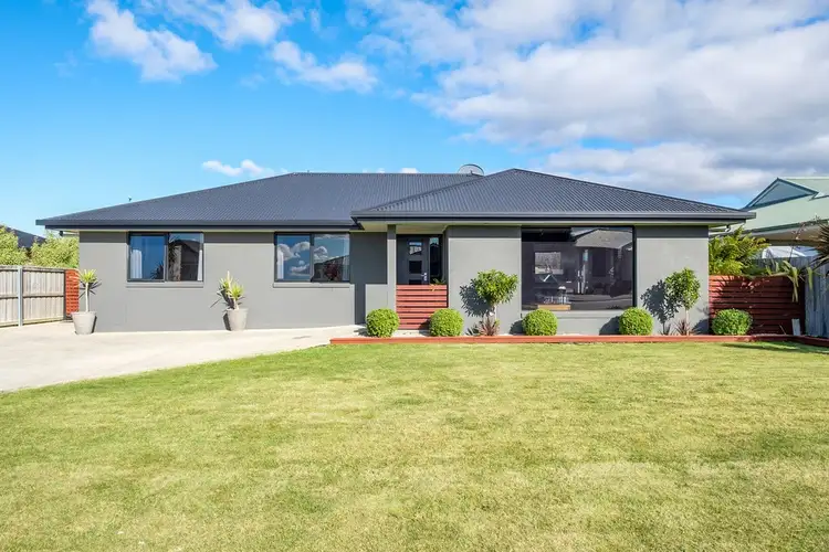 7 Jacaranda Drive, Margate TAS 7054