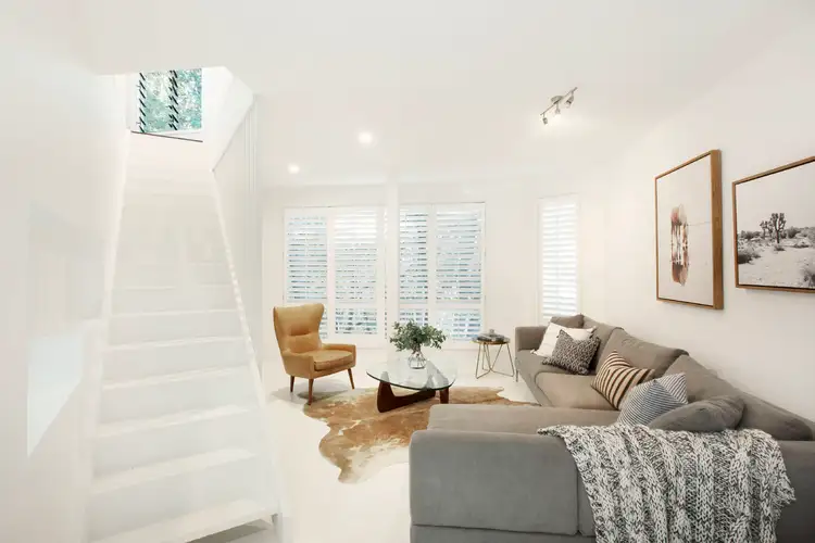 30 Albany Avenue, Currumbin QLD 4223