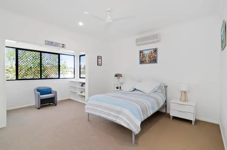 Sixth view of Homely unit listing, 2/75 Laguna Avenue, Palm Beach QLD 4221