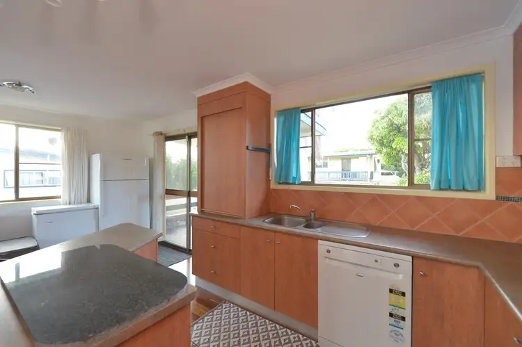 Sixth view of Homely house listing, 7 Hansen Crescent, Clinton QLD 4680