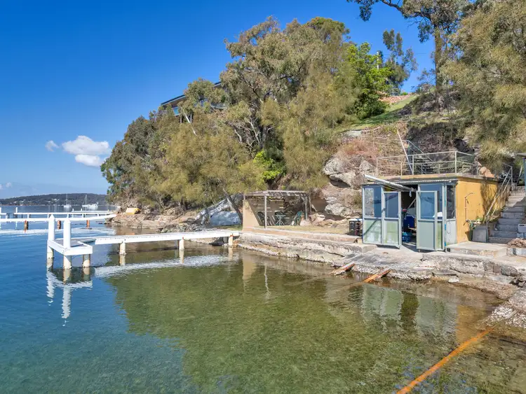 149 Fishing Point Road, Fishing Point NSW 2283