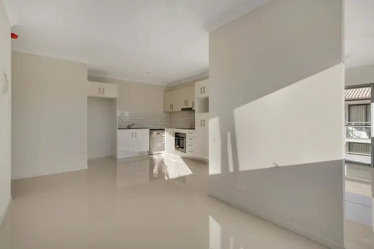 Sixth view of Homely unit listing, 7/16 Brisbane Road, Labrador QLD 4215