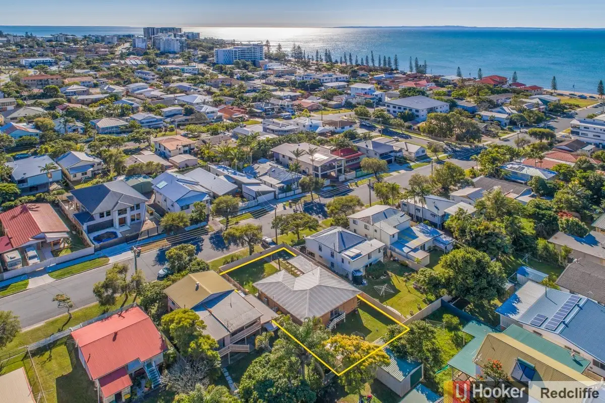 Main view of Homely house listing, 27 Robertson Avenue, Margate QLD 4019
